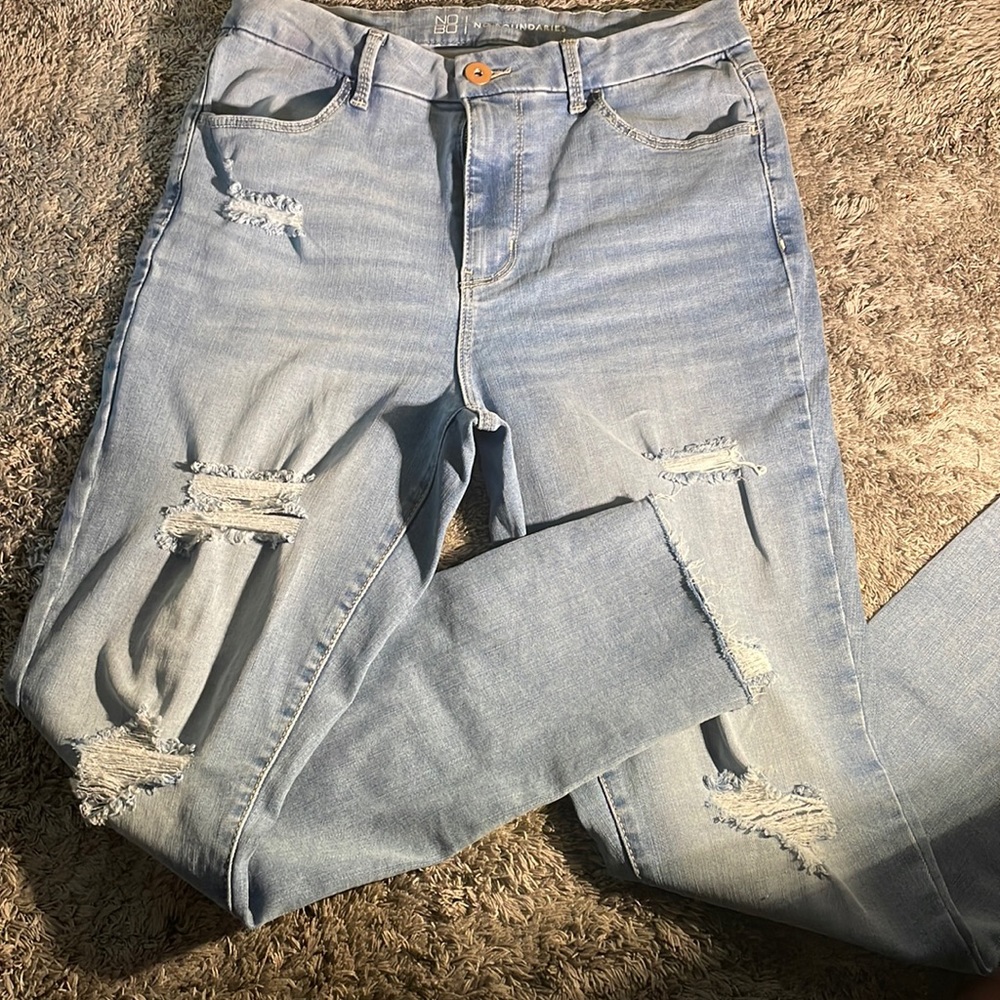 No Boundaries jeans